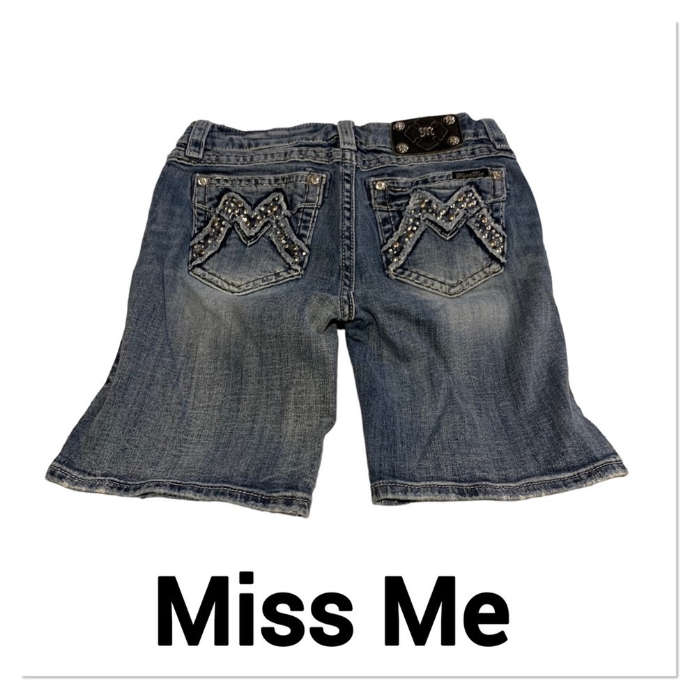 MISS ME M Pocket Boyfriend Shorts size 28